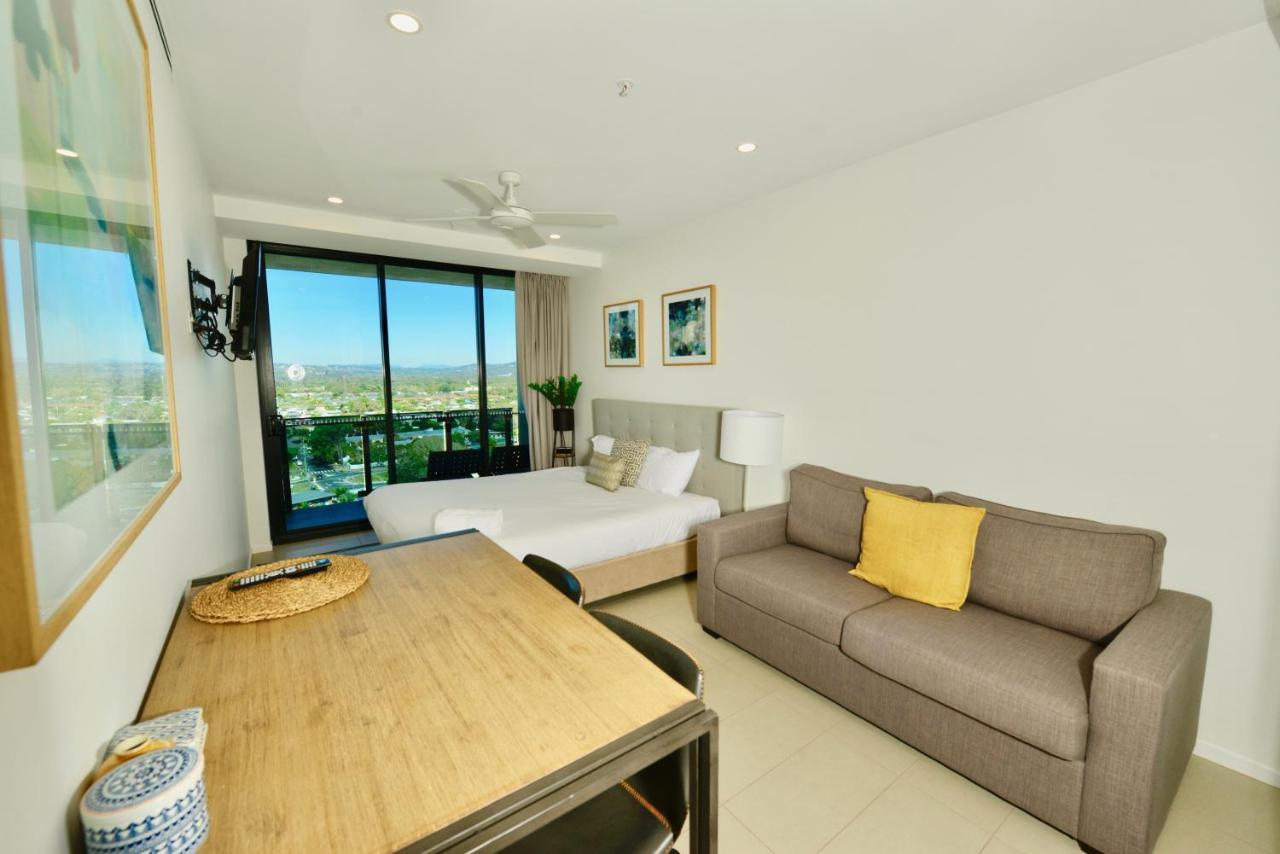 Iconic Kirra Beach Resort Гоулд Коуст Екстериор снимка