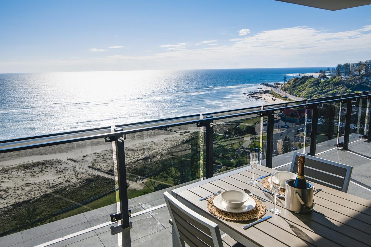 Iconic Kirra Beach Resort Гоулд Коуст Екстериор снимка